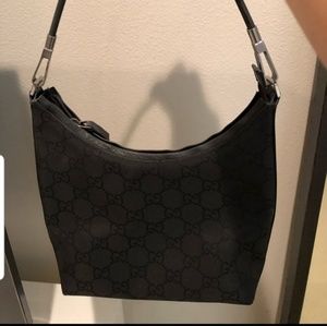 AUTHENTIC GUCCI SHOULDER NYLON BAG